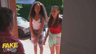 Fals hotel Hot Trio amb Perfecte Pits Stacey Cruz i Romy Indy