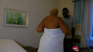 Lady Onyxx kurva ju maséra