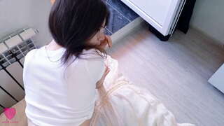 Skinny adorable brunette i bodysuit sexy agus spéaclaí breá leis a bheith gnéas paiseanta, sucking a dick, agus mothú ina dick ina beag pussy go dtí go bhfaigheann sí cum ar a asal milis Skinny adorable brunette i bodysuit sexy agus spéaclaí breá leis a bheith gnéas paiseanta, sucking a dick, agus mothú ina dick ina beag pussy go dtí go bhfaigheann sí cum ar a asal milis