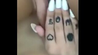 קייט Muffmuncher סאָלאָ, געטינג סאָוקט