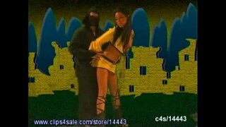 Tanner Mayes v sexy video hry nemorální kumbat