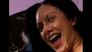 ���ेलर वर्षा: कड़ी मेहनत गधा भाड़ में जाओ PMV